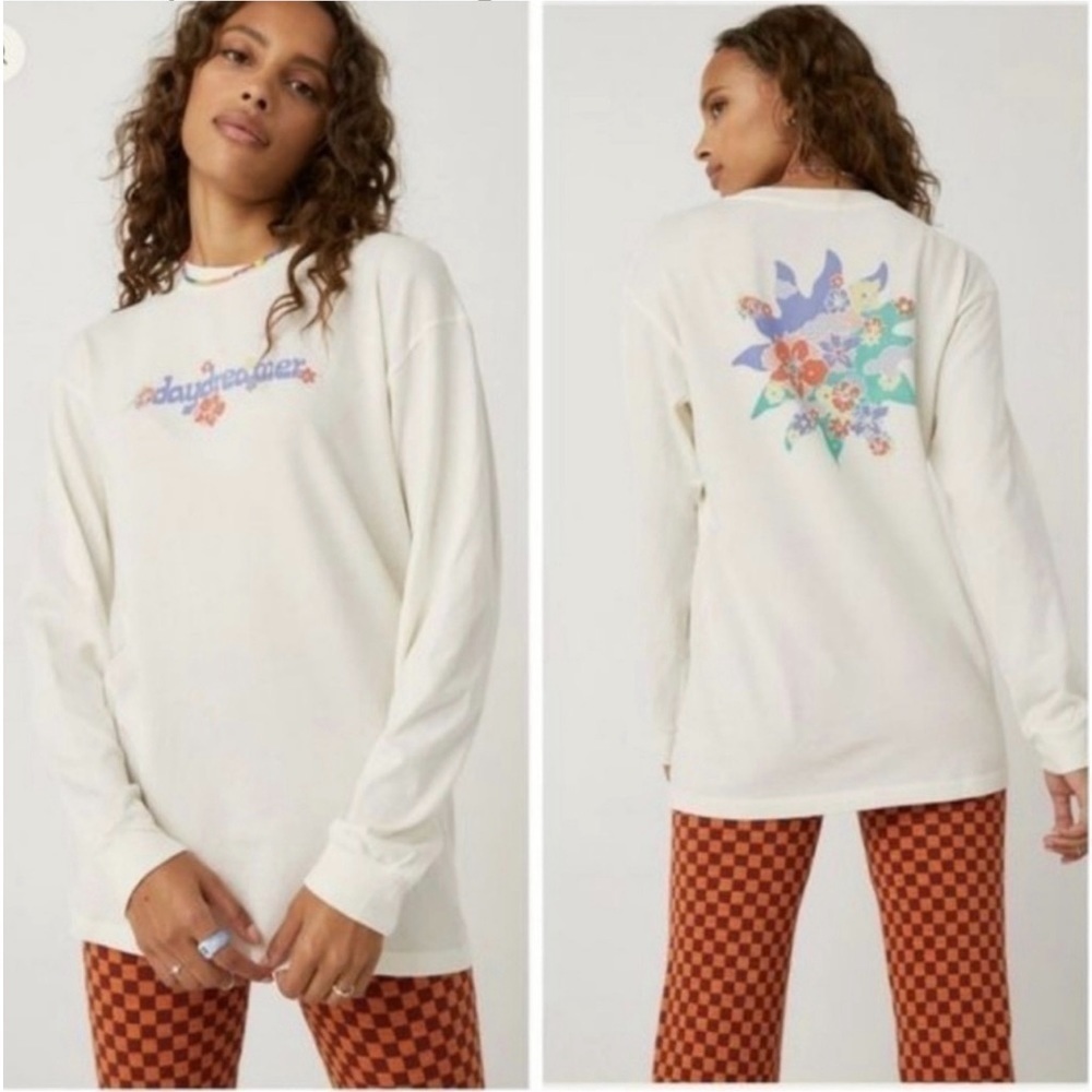 DAYDREAMER Logo Floral Long Sleeve Graphic T-Shirt NWT